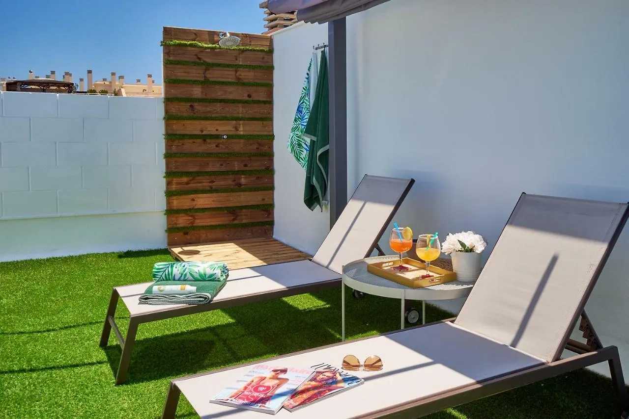 La Macarena Airport Apartment Malaga